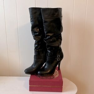High heels boots, very comfortable